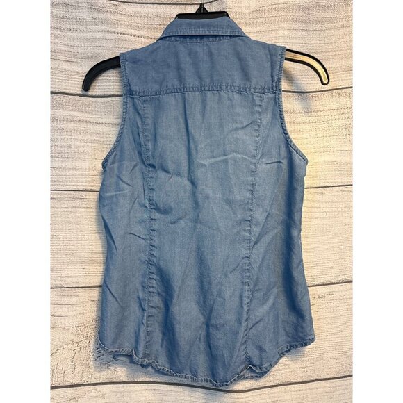 Ann Taylor Chambray Sleeveless Button-Down XSP - Picture 3 of 3
